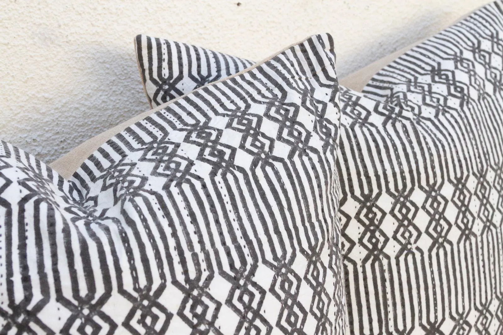 Pair of Large Black & White Blockprint Kantha Pillow - 4