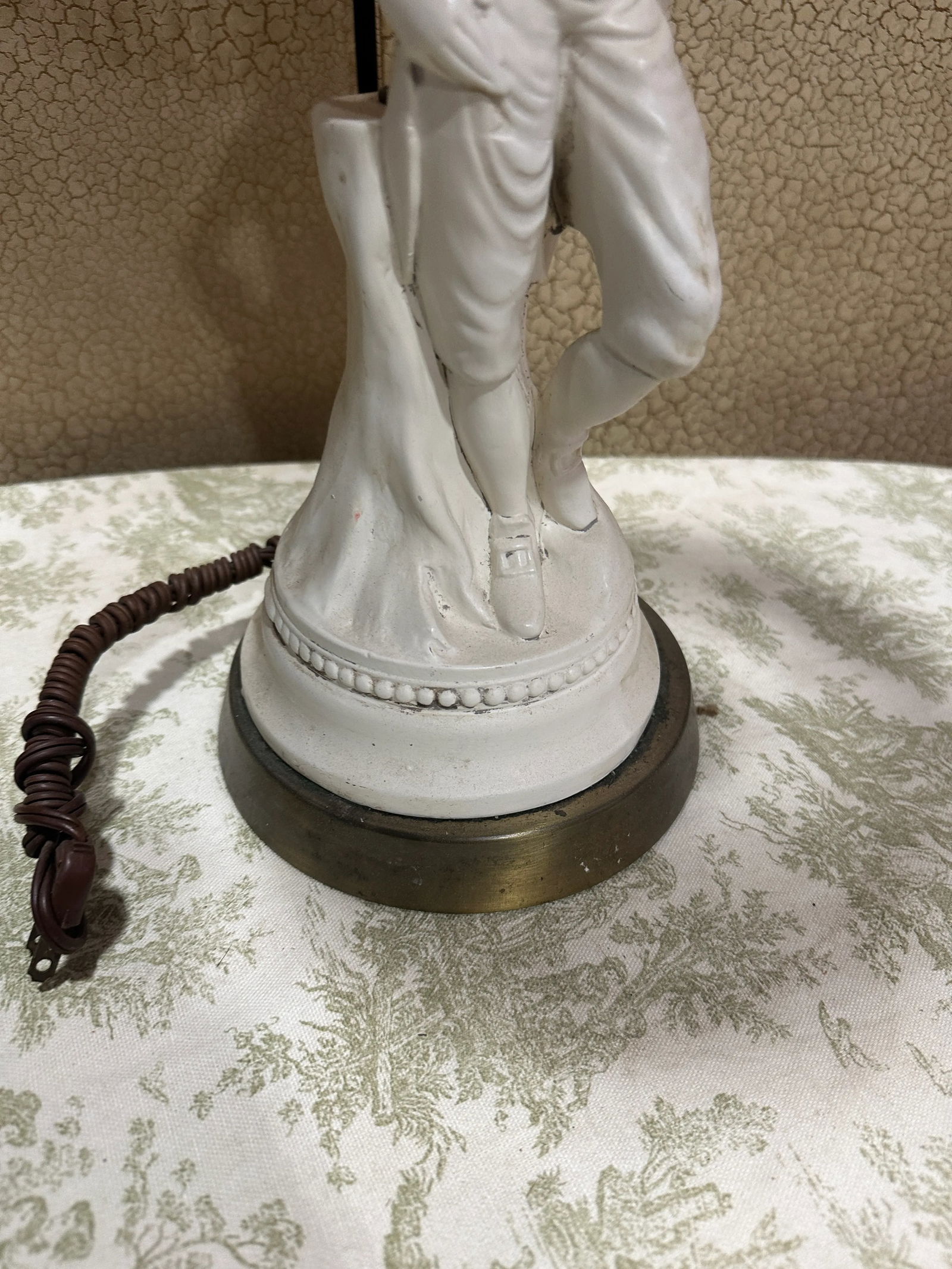 Vintage White Figurative Man Lamp With Leopard Print Lampshade - 4