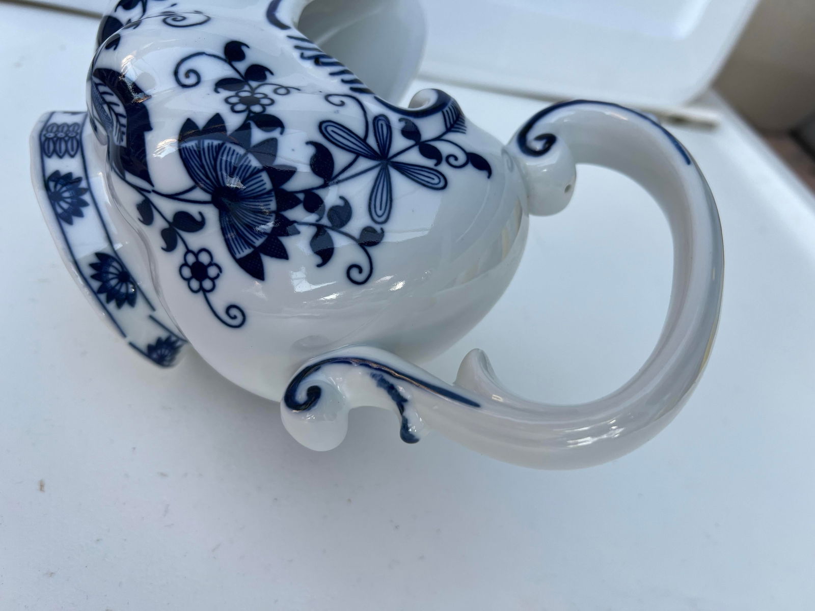 Vintage Large Footed Blue Onion Gravy Boat by Seymour Mann - 4