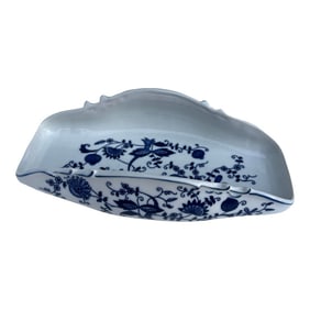 Vintage Blue Onion Asparagus Server