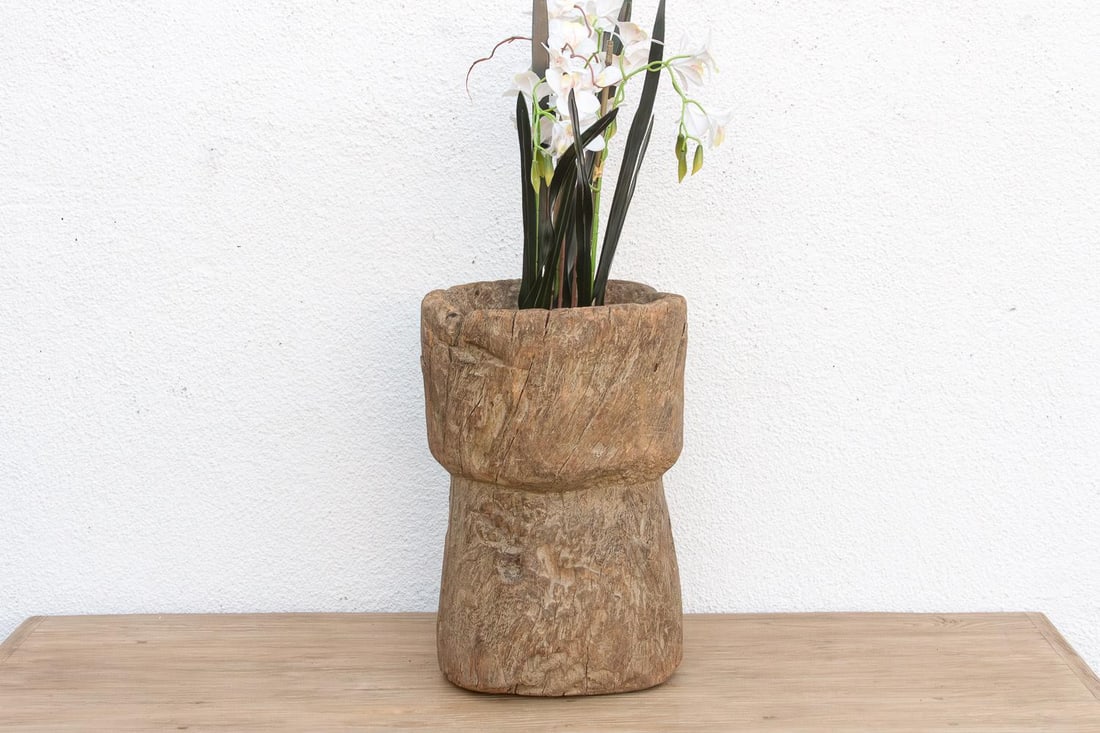 19th Century Oxidized Teak Hourglass Mortar - 8