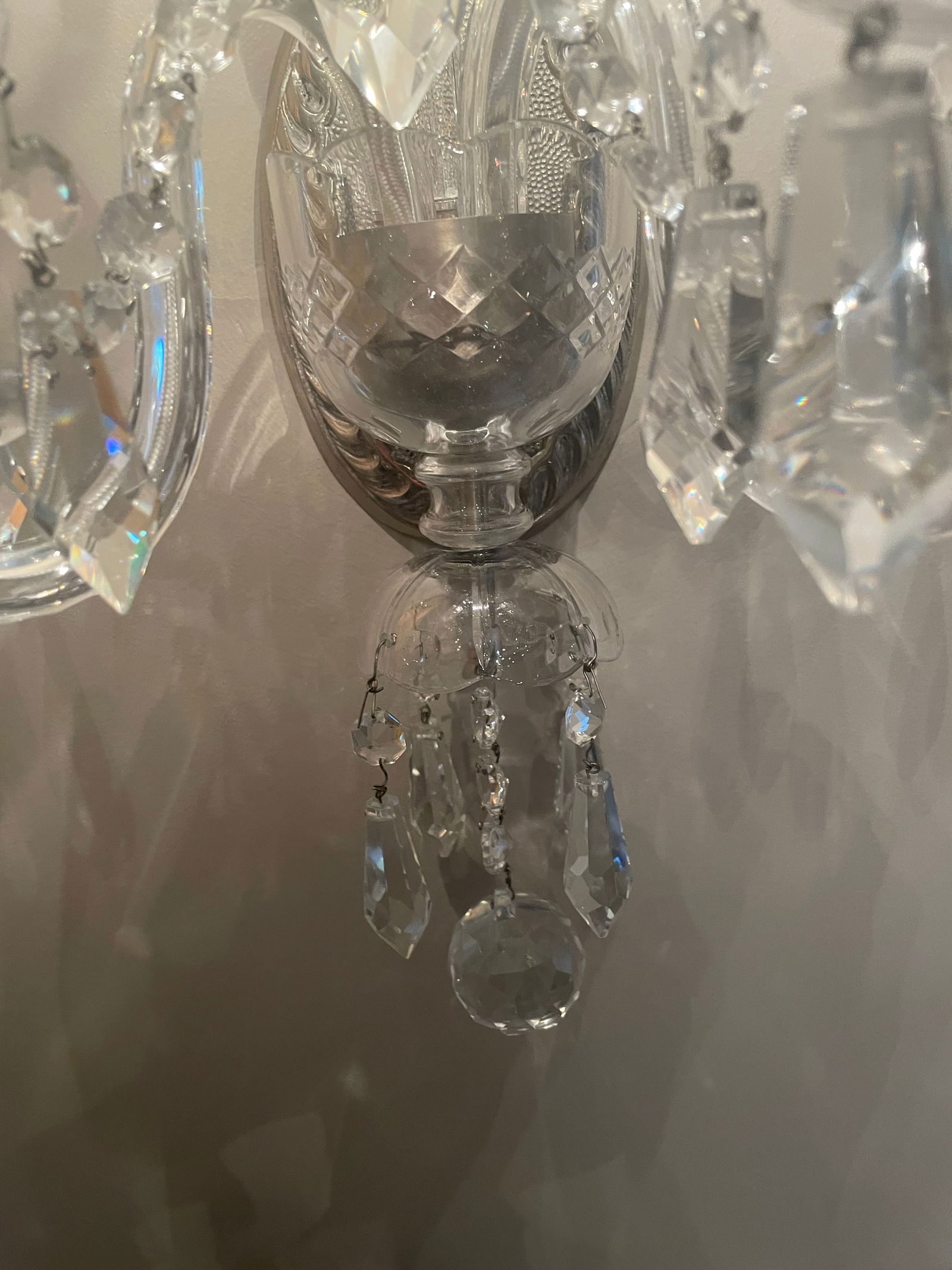 1980s Three Double Light Cut Crystals Sconces - 9