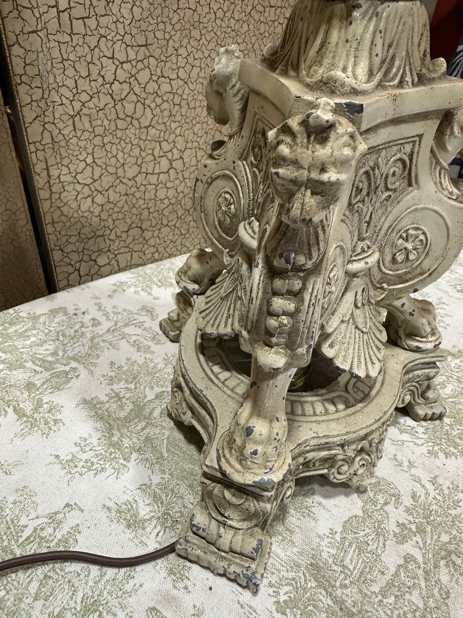 1970s White Ceramic Vintage Equestrian Style Table Lamp - 10