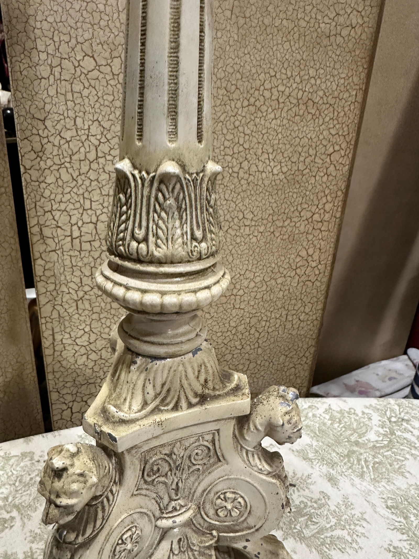 1970s White Ceramic Vintage Equestrian Style Table Lamp - 6