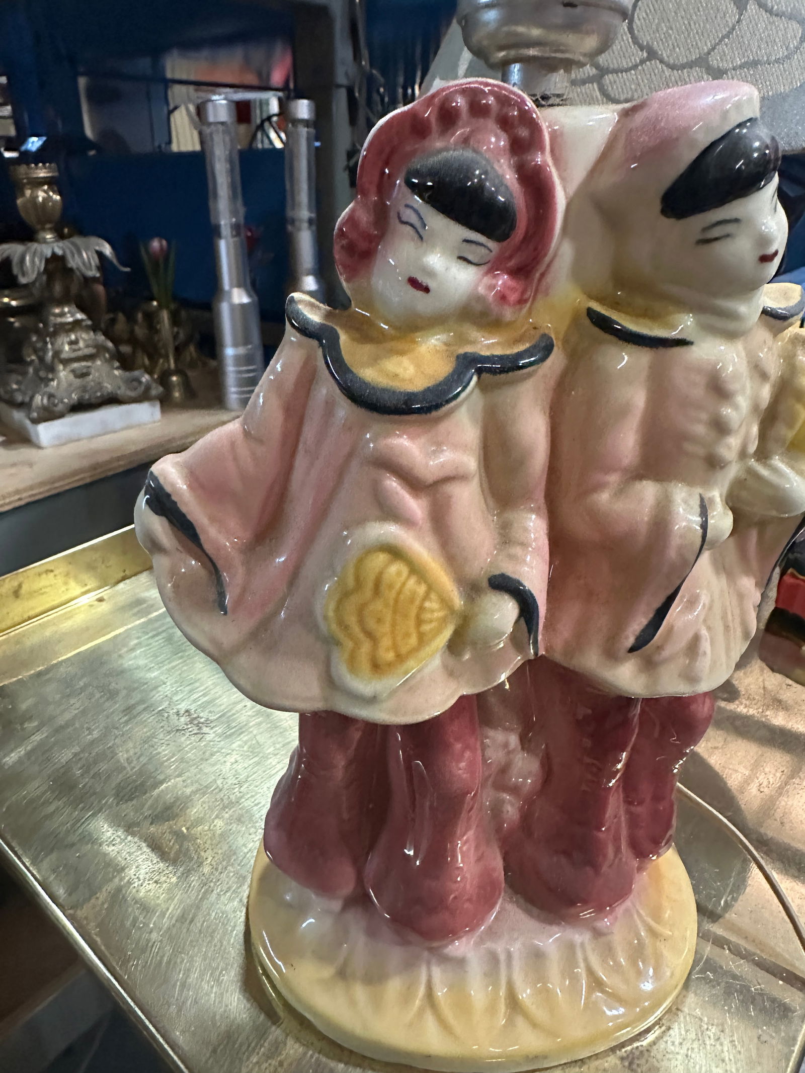 Vintage Ceramic Table Lamp of Two Asian Women With Pink and Yellow Accents - 2
