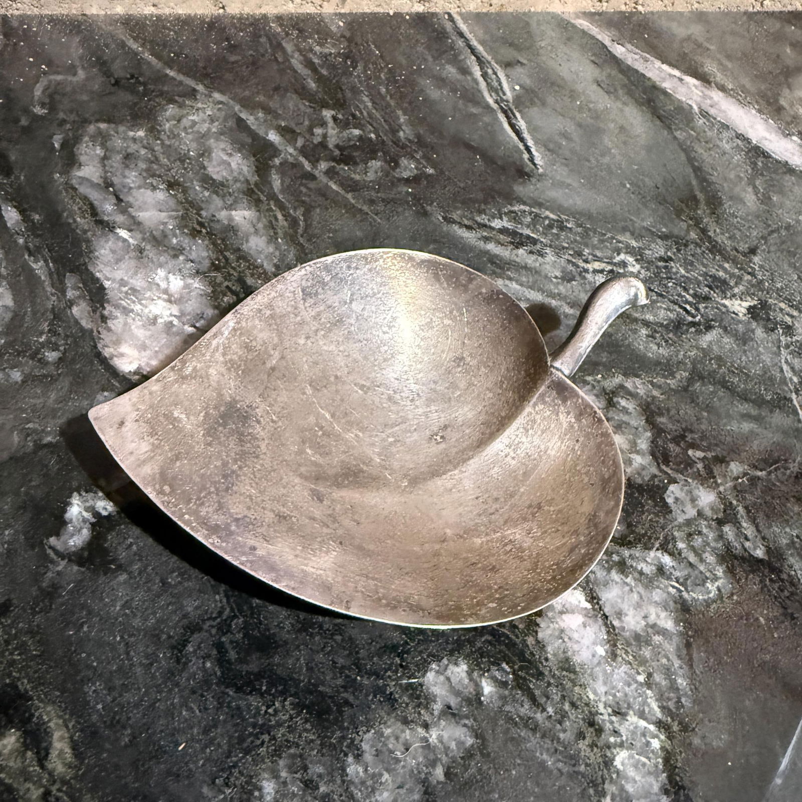 f.b. Rogers Silver Plate Leaf Shaped Trinket Bonbon Dish Mid Century - 14