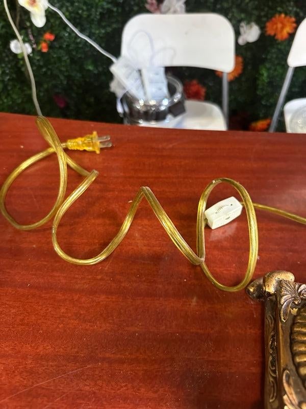 Vintage Gold Double Sided Table Lamp With Gold Leaf Details - 8