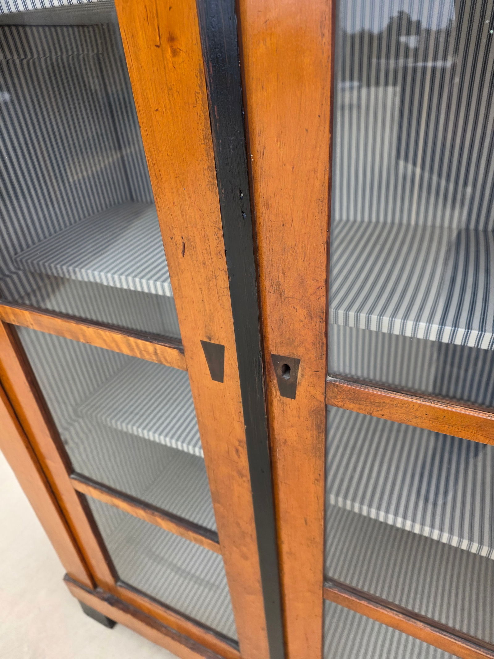 Biedermeier Style Display Cabinet - 16