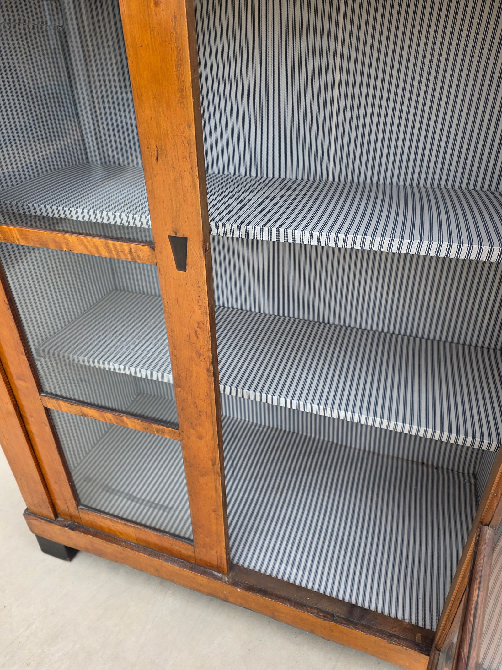 Biedermeier Style Display Cabinet - 6