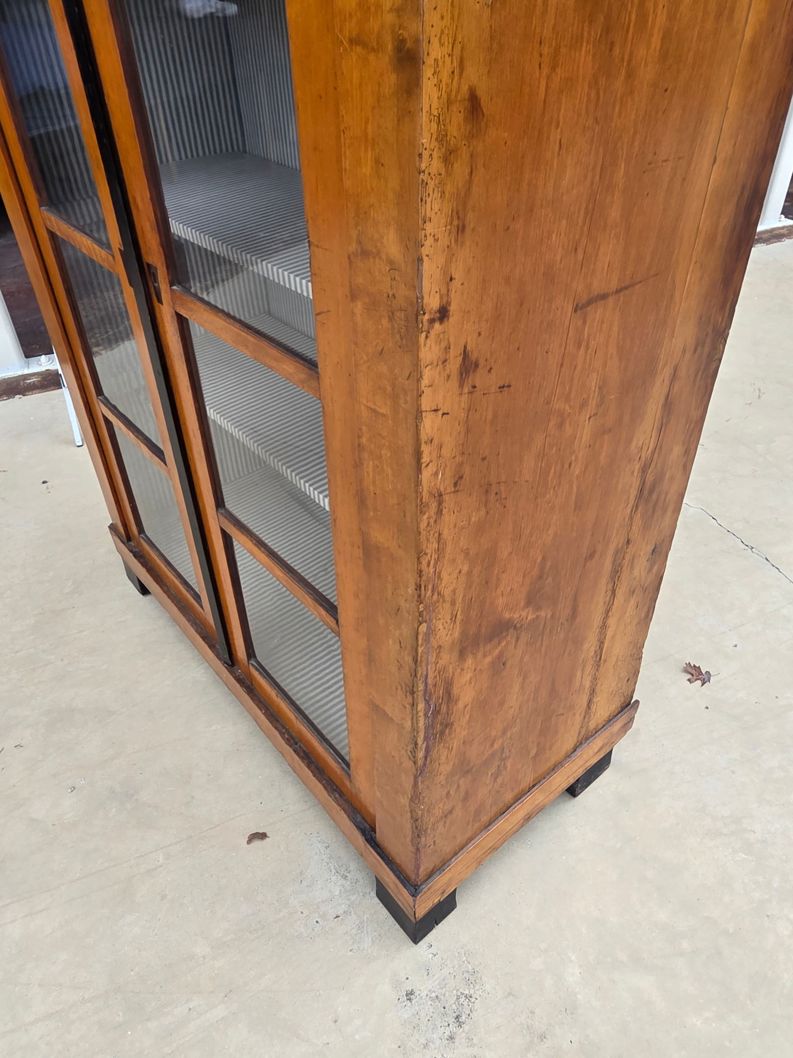 Biedermeier Style Display Cabinet - 9