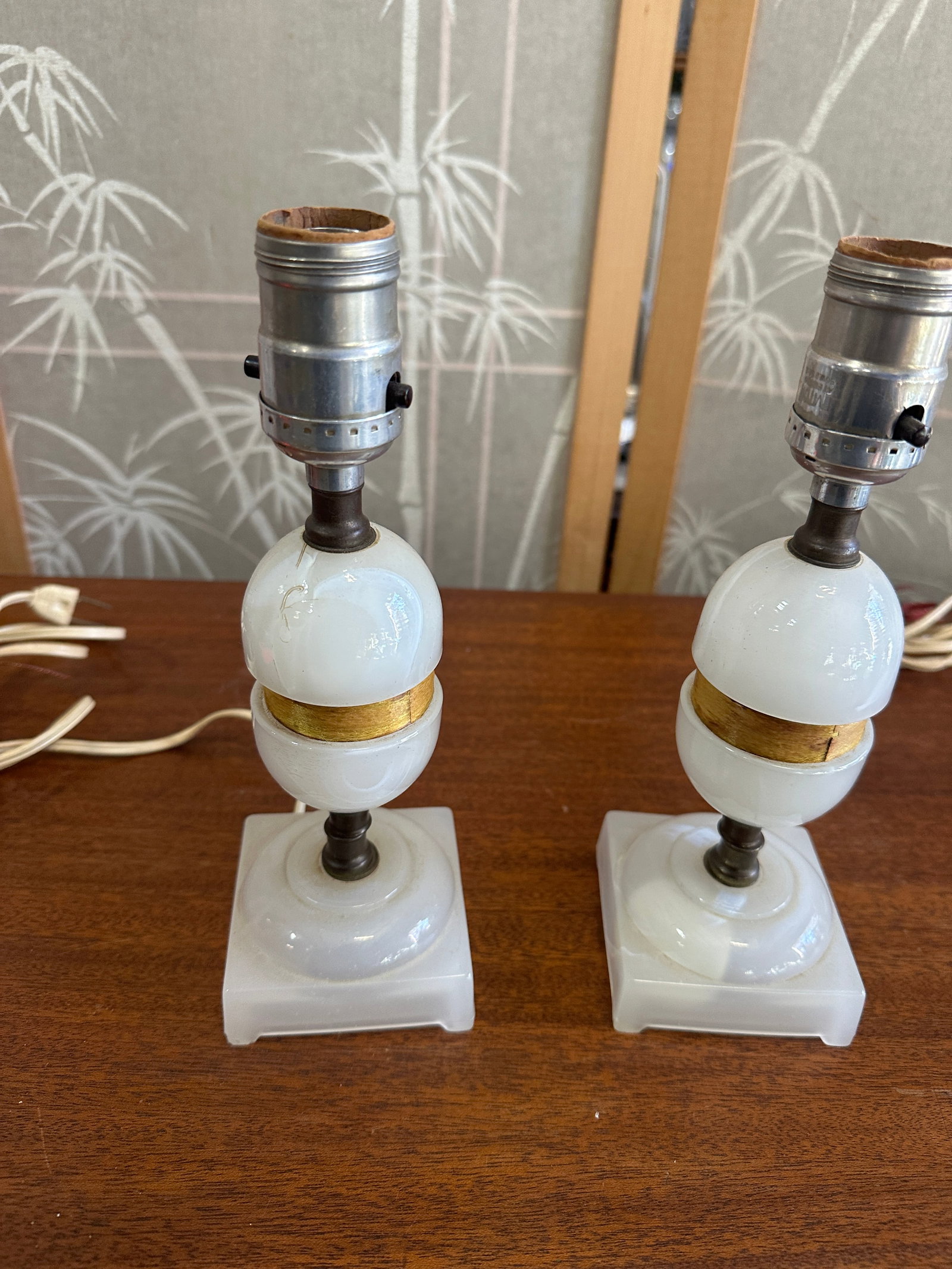 Vintage Pair of Marble Small Table Lamps - 6