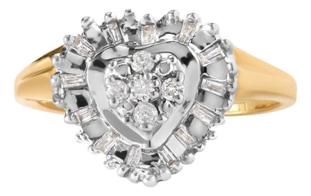 10K Yellow Gold 1/4 Cttw Round and Baguette cut Diamond Heart Shape Ballerina Ring (H-I Color, I1-I2