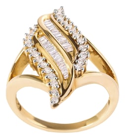 10K Yellow Gold 1/2 Cttw Round and Baguette Cut Diamond Cocktail Ring (H-I Color, I1-I2 Clarity)