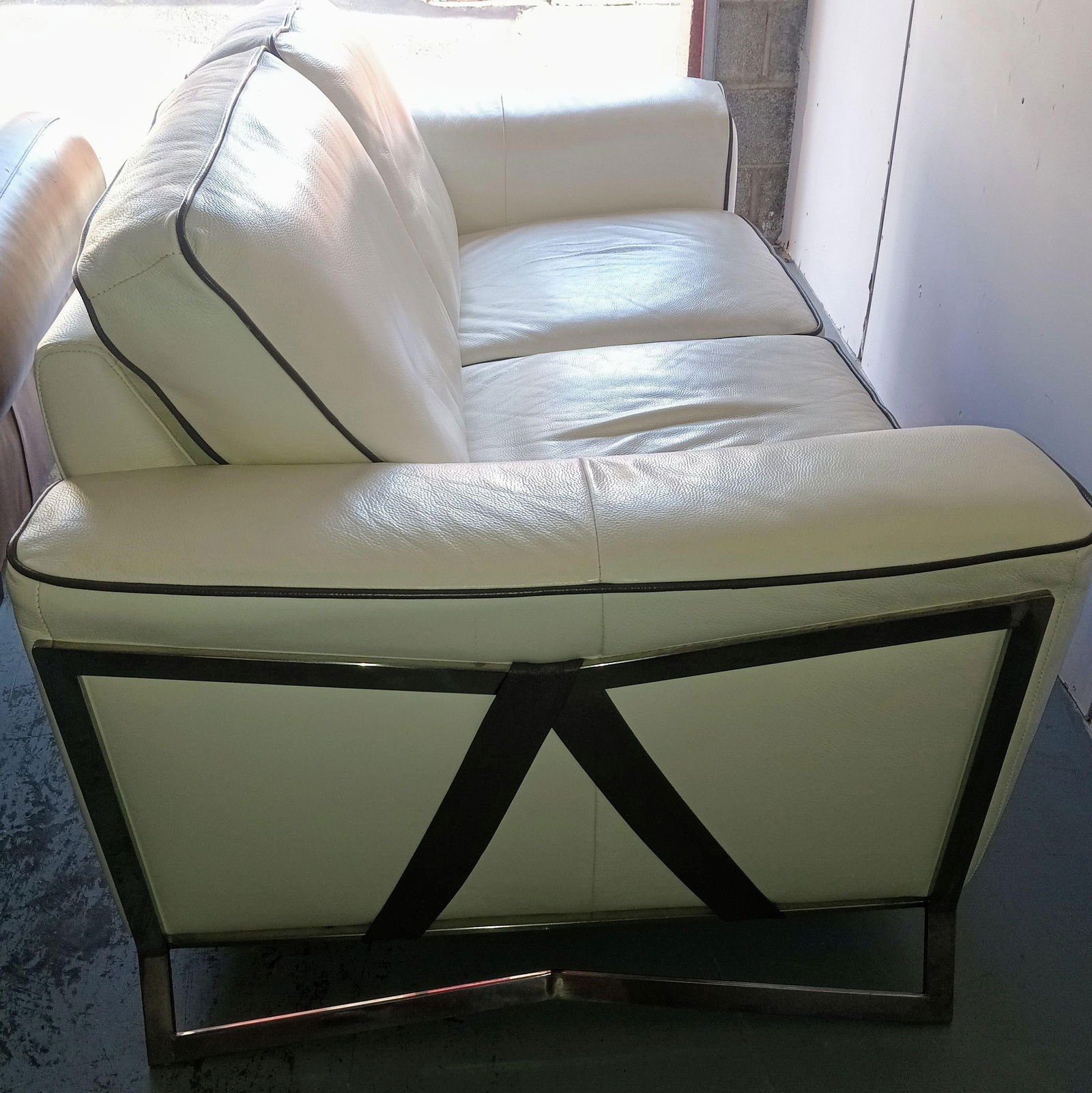 Violino Full Grain Leather Sofa - 9