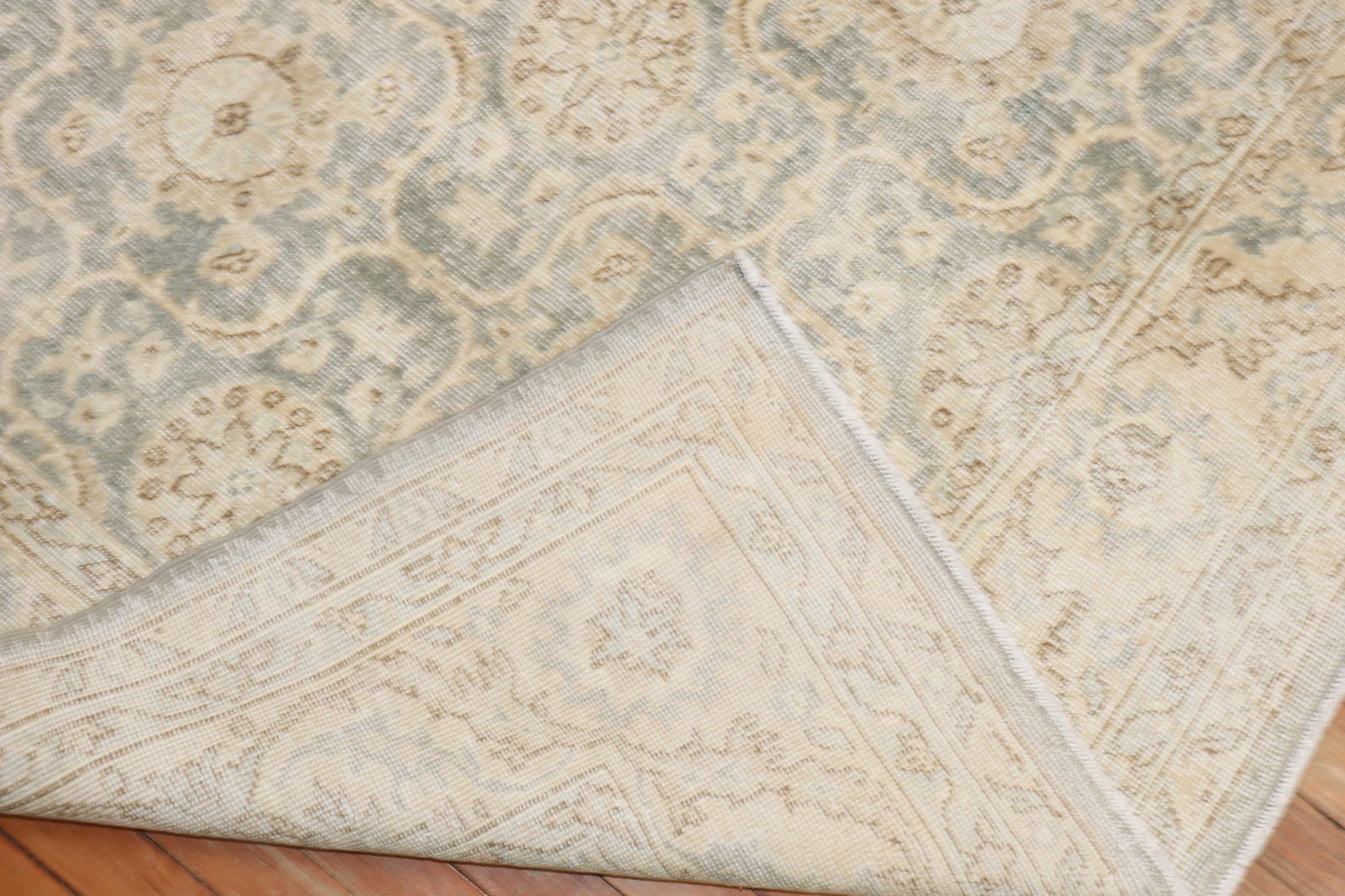 Green Worn Vintage Turkish Rug, 5'6'' X 9'8'' - 5