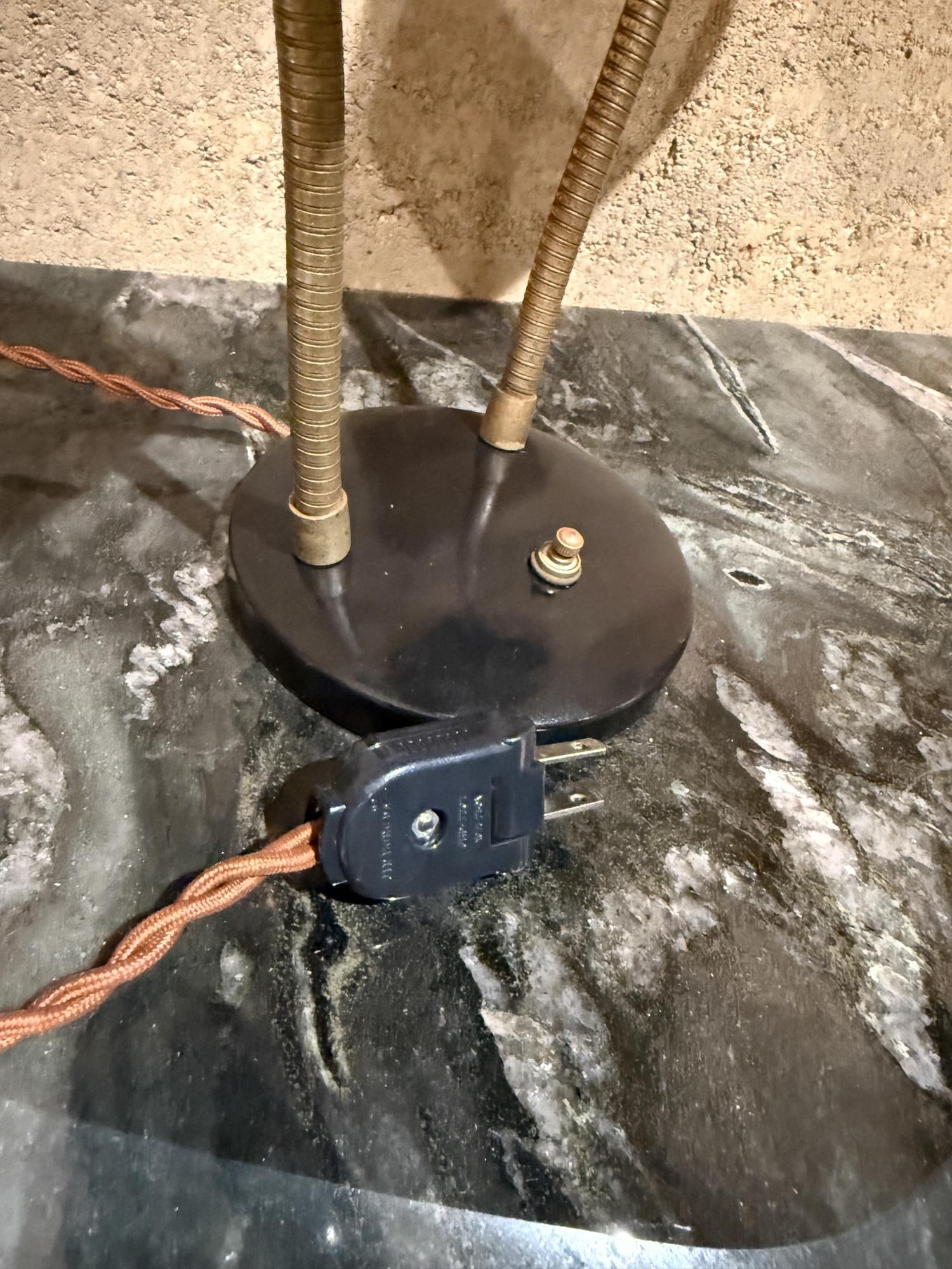 Mid-Century Modern Double-Headed Desk Lamp Lightolier Style - 2