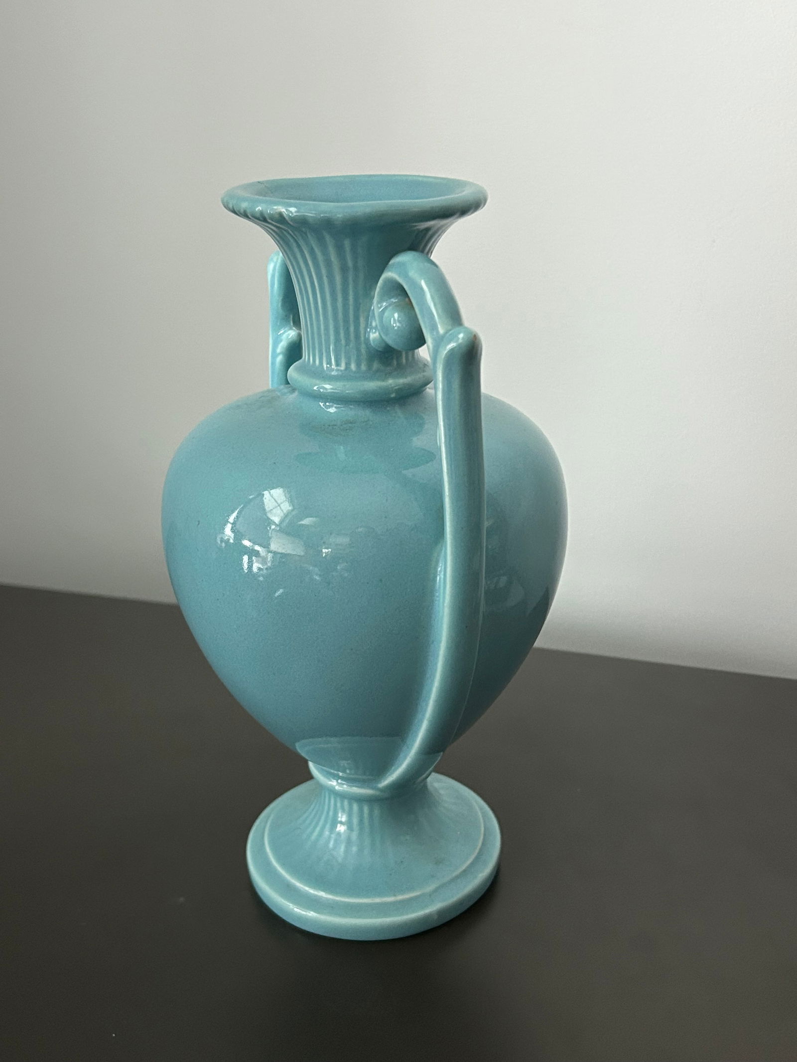 Vintage Royal Haeger Attributed Feather Plume Urn Vase – Mid-Century Turquoise Blue-Green - 4