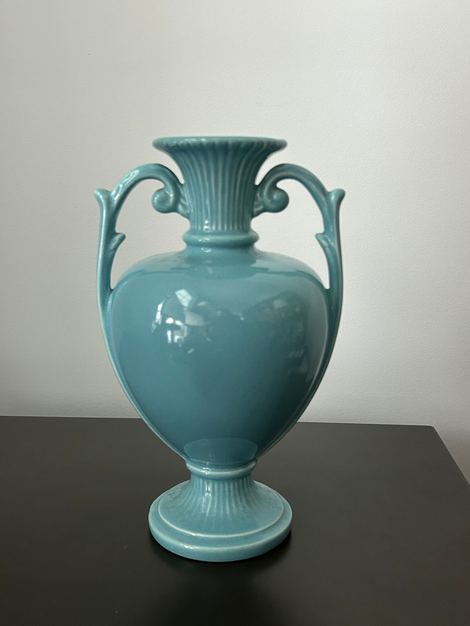 Vintage Royal Haeger Attributed Feather Plume Urn Vase – Mid-Century Turquoise Blue-Green - 6