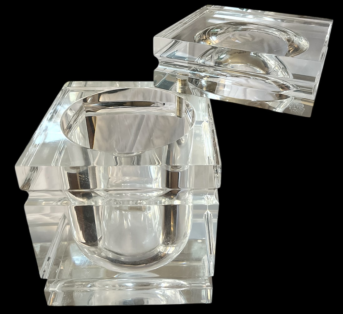 Large Vintage Lucite Ice Bucket With Swivel Lid, Attributed to Alessandro Albrizzi, Italy, C. 1970s - 4