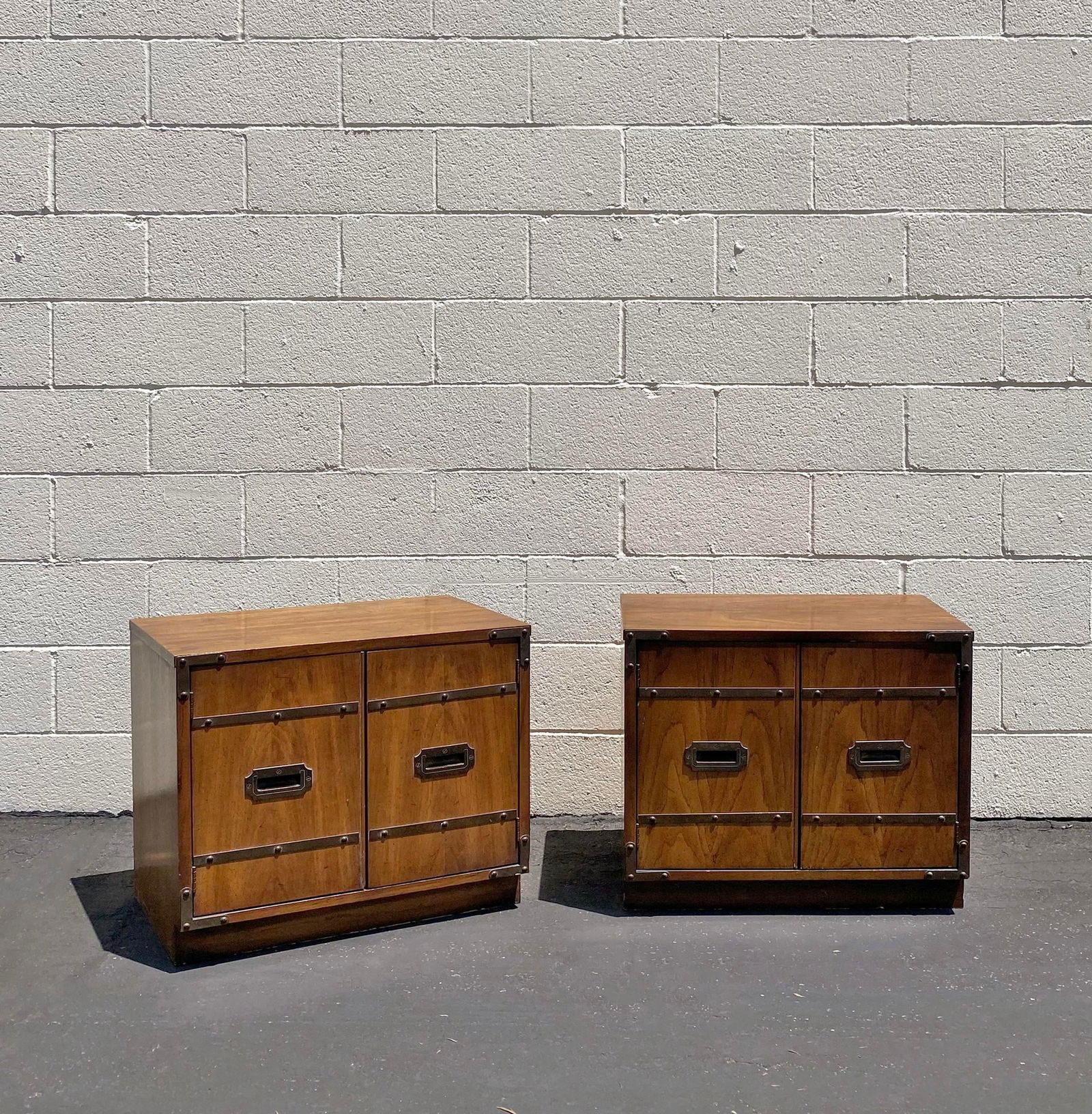 1970s Vintage Brass Campaign Nightstands - a Pair - 2