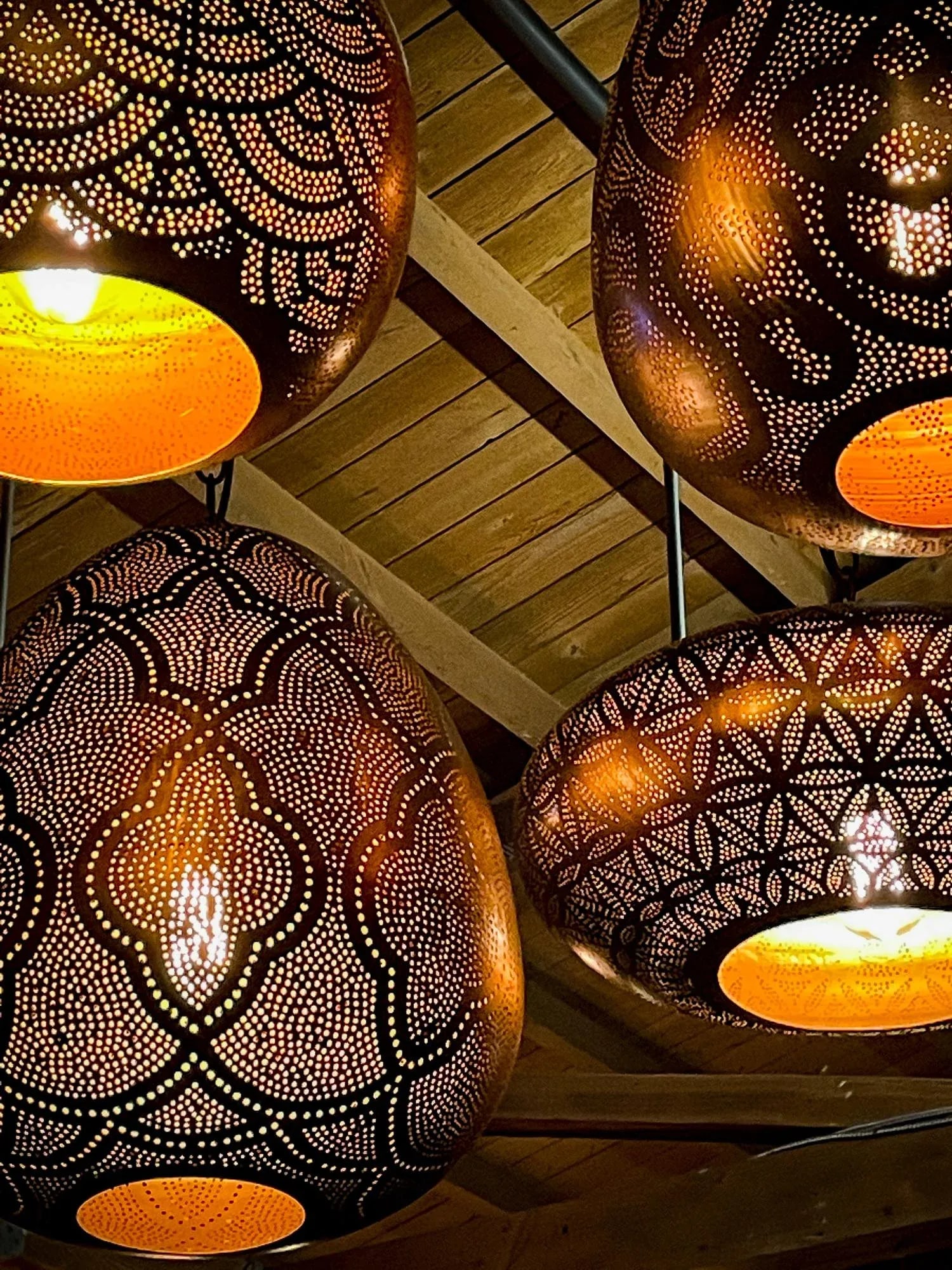 Gold Filigree Lucknow Pear Pendant Lantern - 12