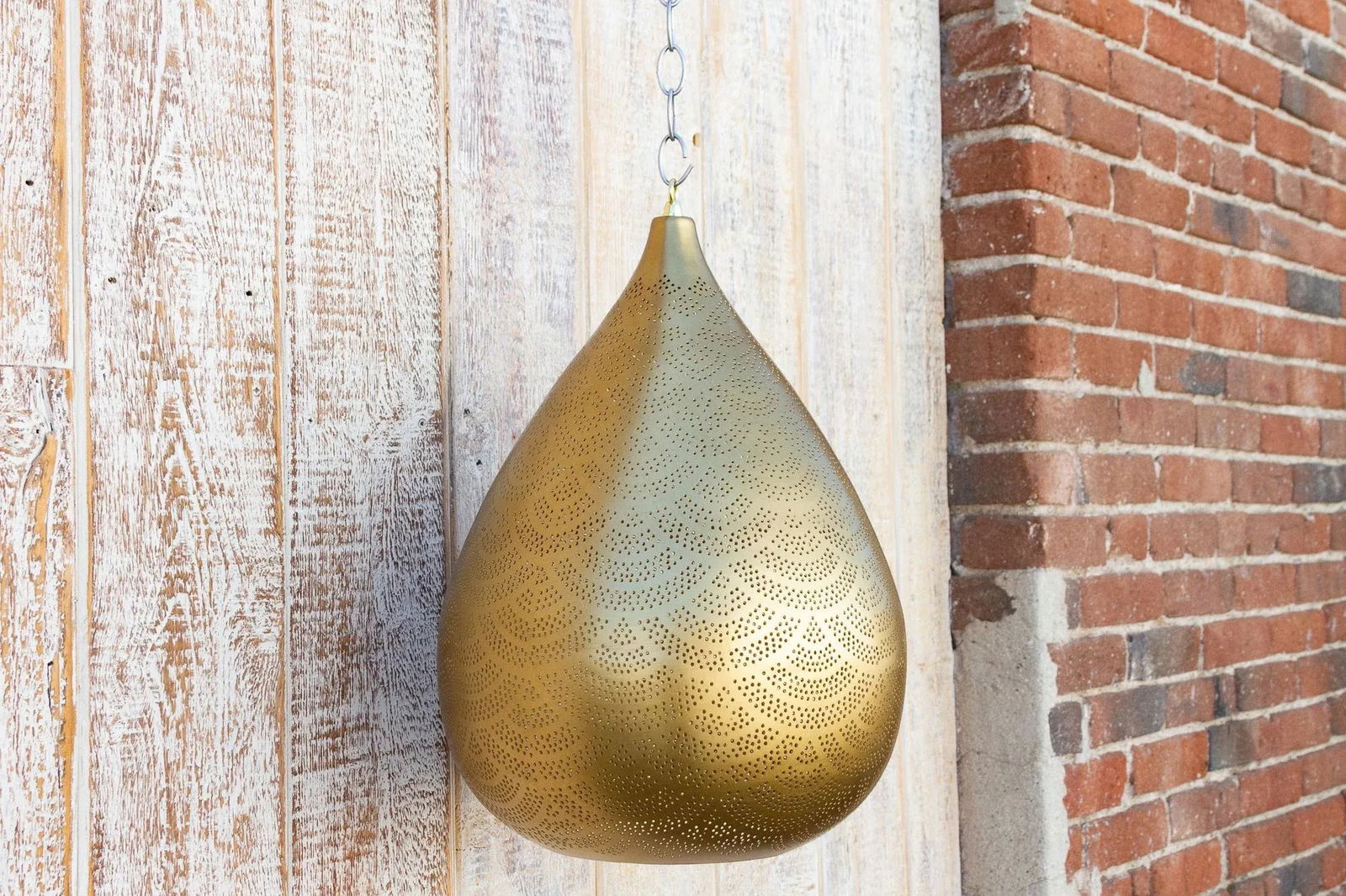 Gold Filigree Lucknow Pear Pendant Lantern - 6