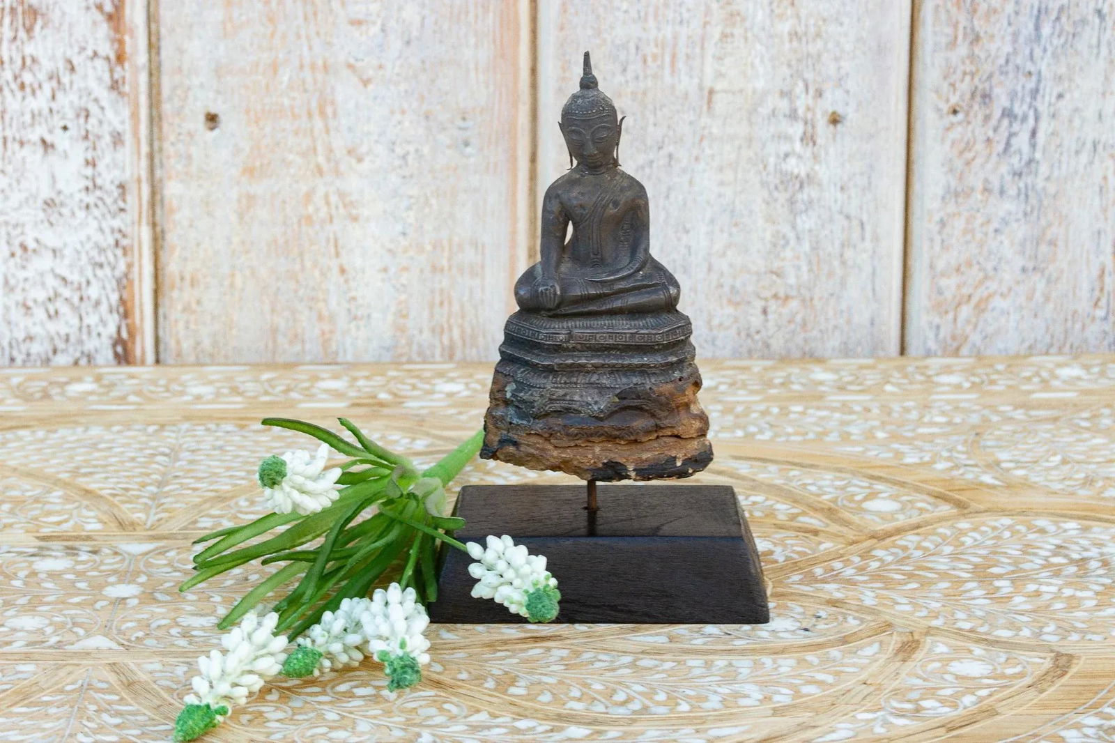 Early 19th Century Wood and Metal Alloy Burmese Buddha - 7