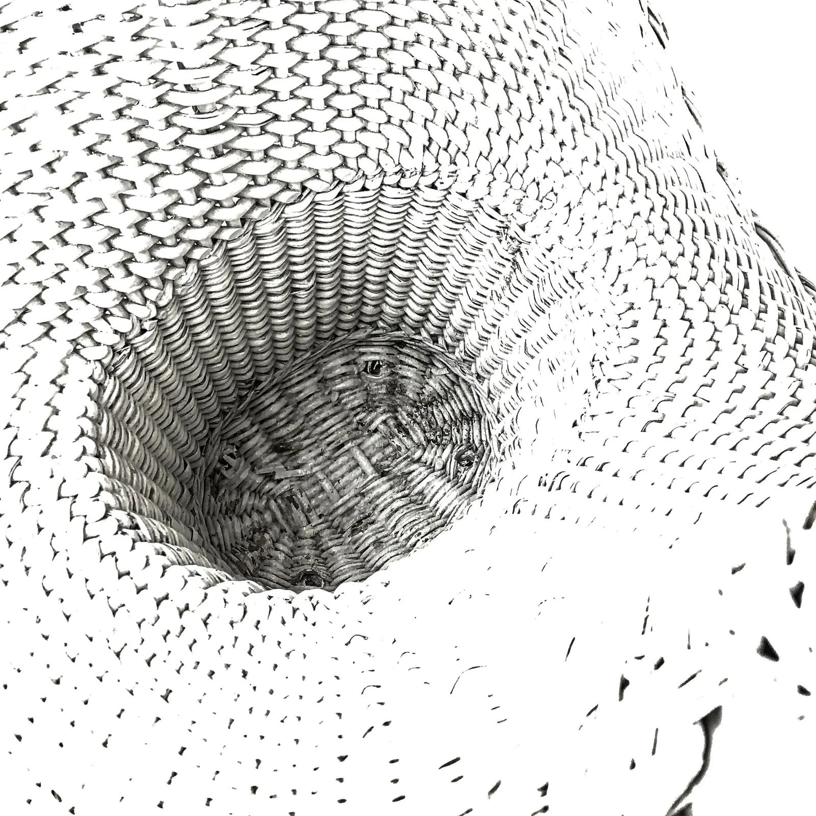 Antique White Wicker Victorian Hand Woven Artisan Butterfly Basket - 9