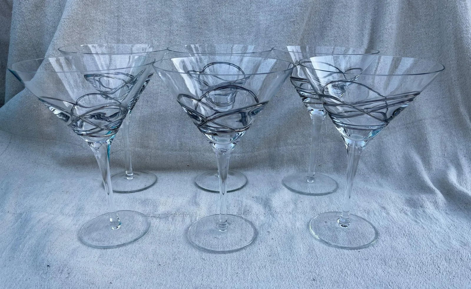 Vintage Set of 4 Hand Blown Crystal Martini Glasses W/Platinum Swirl - 10