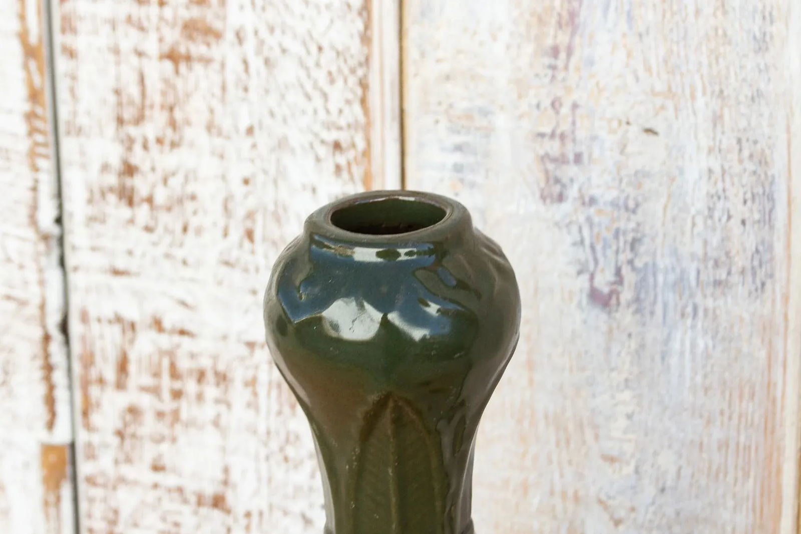 Chinese Amphora Shaped Green Vase - 4