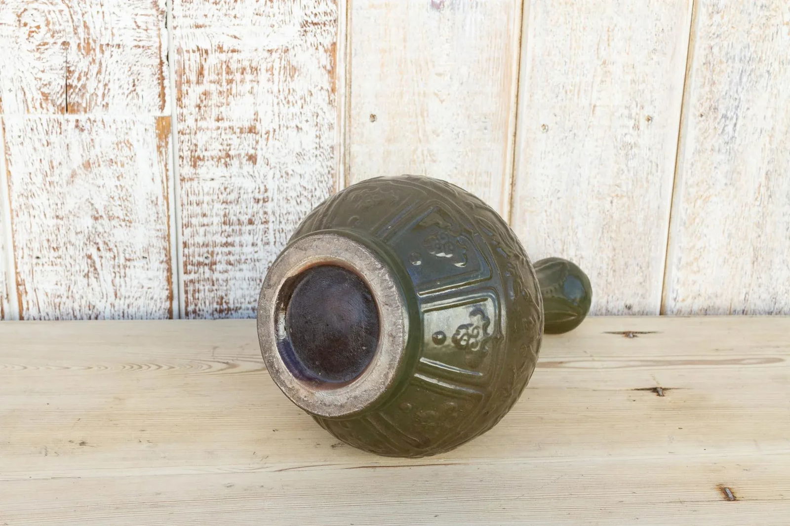 Chinese Amphora Shaped Green Vase - 8