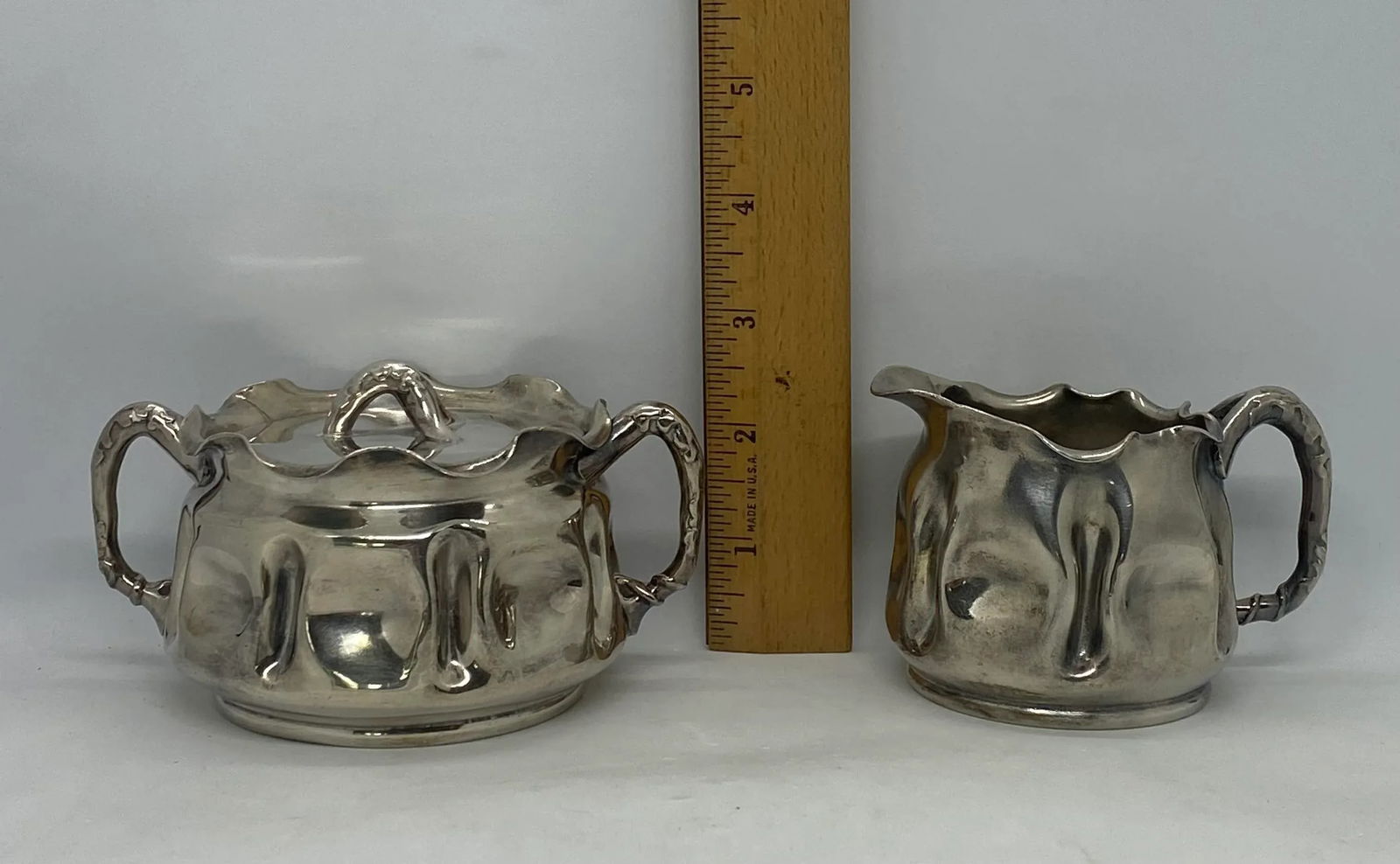 Late 19th Century Pairpoint Mfg Co. Quadruple Plate Creamer and Sugar Set- 2 Pieces - 12