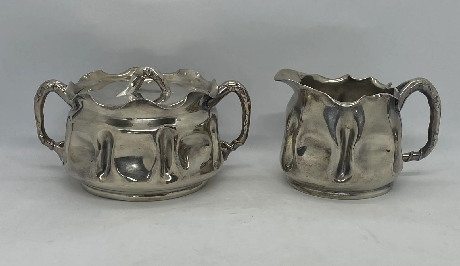 Late 19th Century Pairpoint Mfg Co. Quadruple Plate Creamer and Sugar Set- 2 Pieces - 13