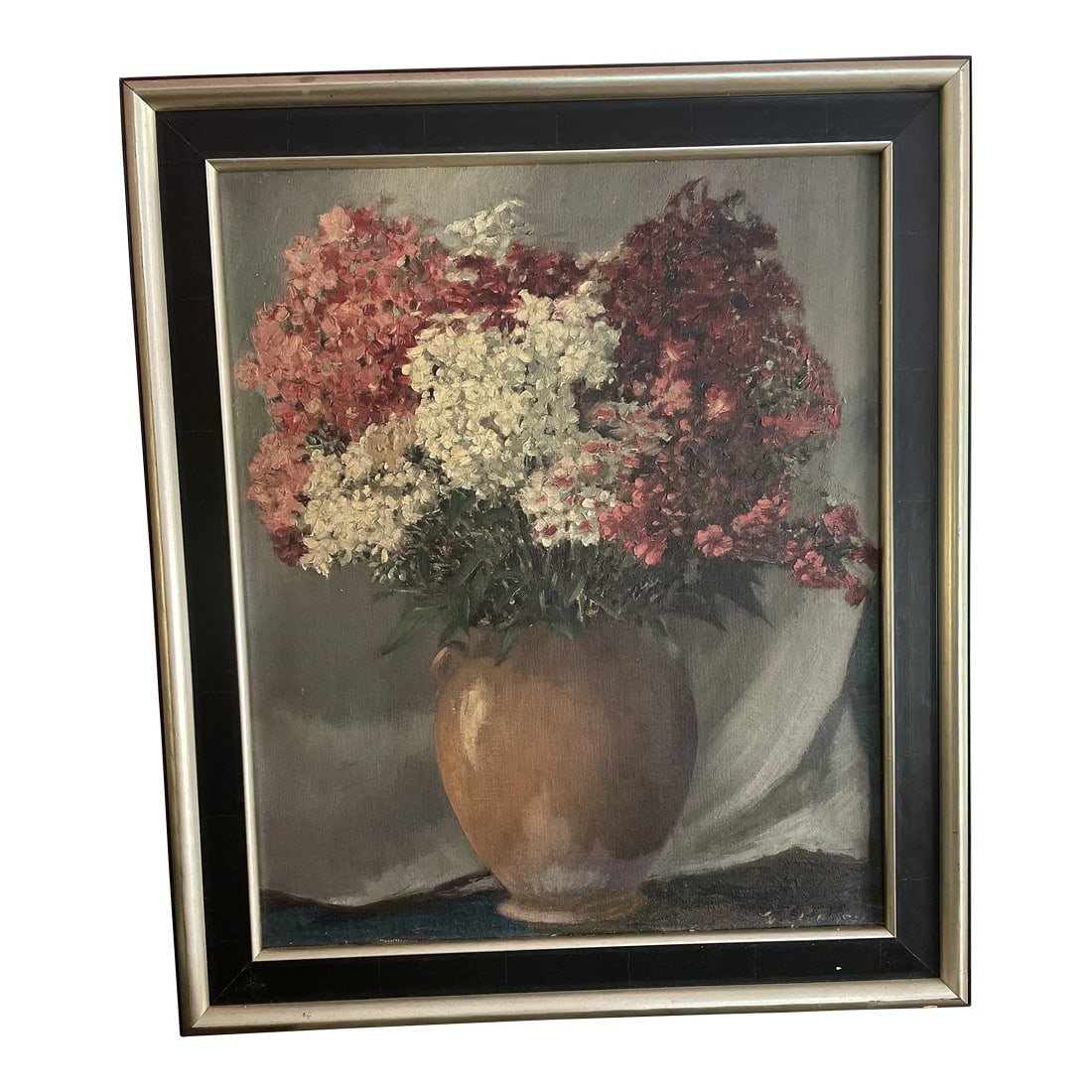 Vintage European School Hydrangeas Bouquet Still Life Oil Painting, Framed: Mid century. European school. Oil on canvas. Depicting a still life of a vase bursting with cream and pink hydrangeas. Signed I R. 19.5by 23 5/8s. Framed. 25 by 29.5 Condition: Alterations: