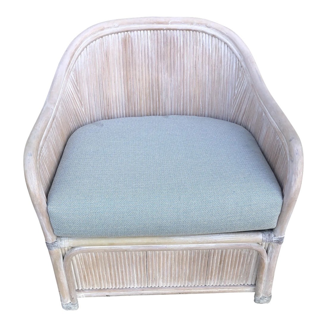 1970s Vintage Split Reed Henry Link Cushioned Chair: Beautiful Split Reed Henry Link cushioned chair. Condition: Alterations: Original Condition Unaltered Imperfections: Some Imperfections Condition Notes: Vintage/Antique/ used, Original Condition