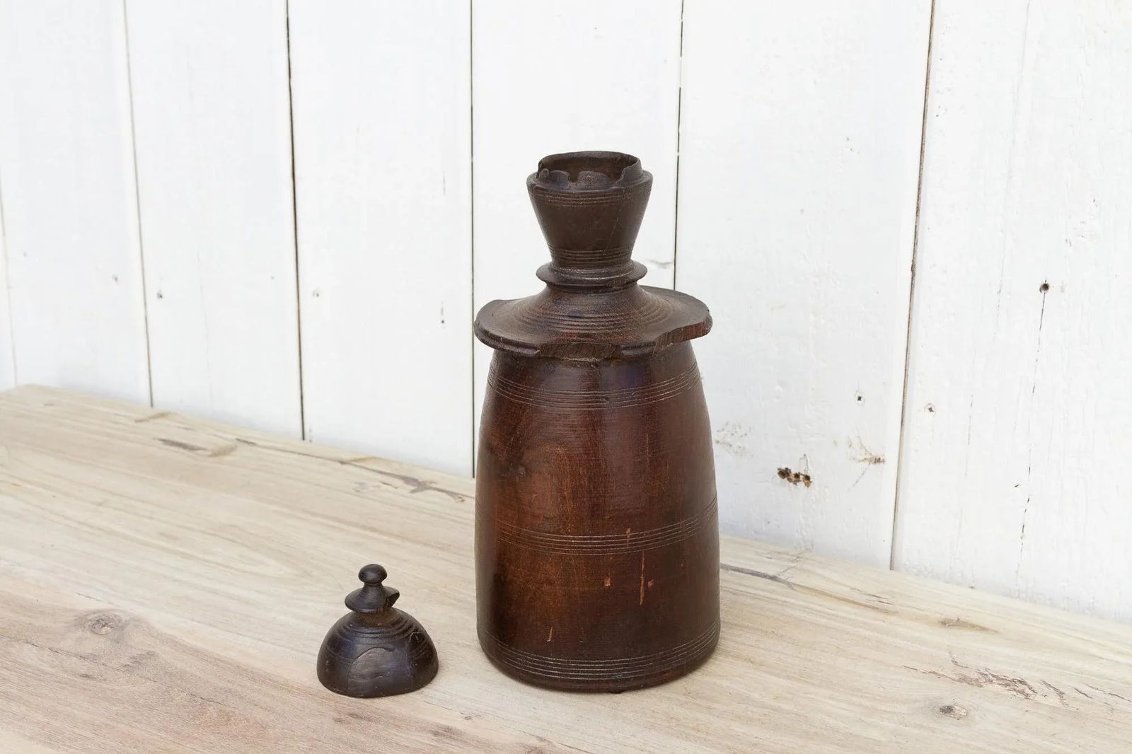 19th Century Bulbous Nepalese Antique Jar - 8