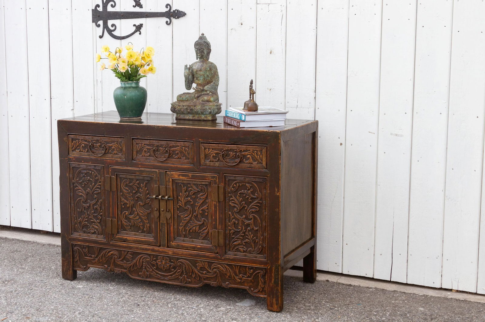 19th Century Carved Chinese Carved Buffet - 3