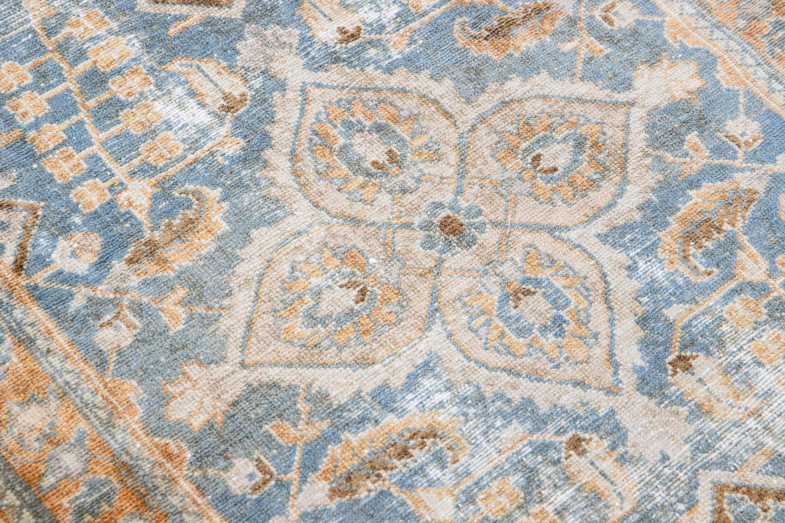 1960s Vintage Malayer Shabby Chic Handmade Floral Navy Blue Wool Rug - 7