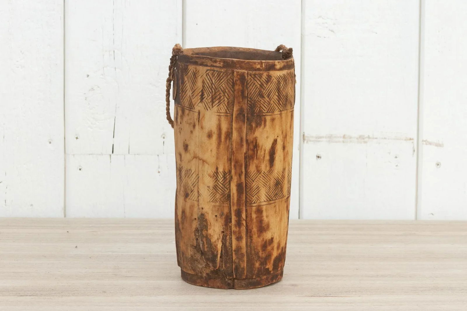 Hand-Carved Naga Milk Pot-Konyak - 4