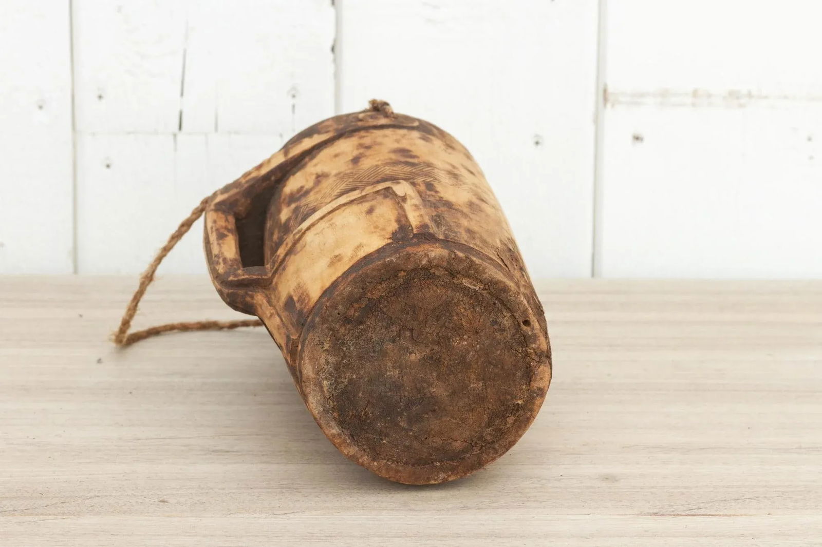 Hand-Carved Naga Milk Pot-Konyak - 7