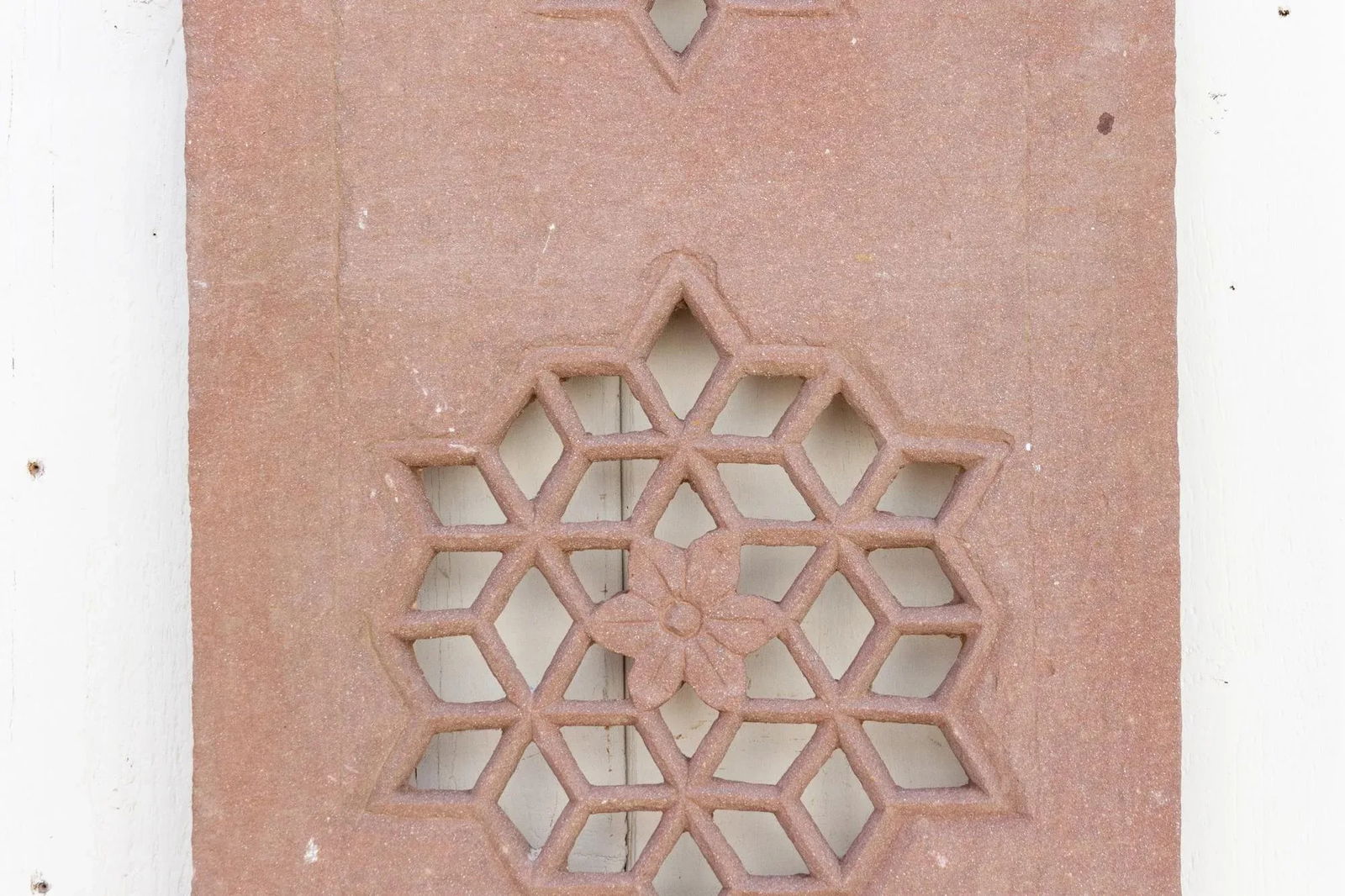 Lotus Medalion Sandstone Window Panel - 4