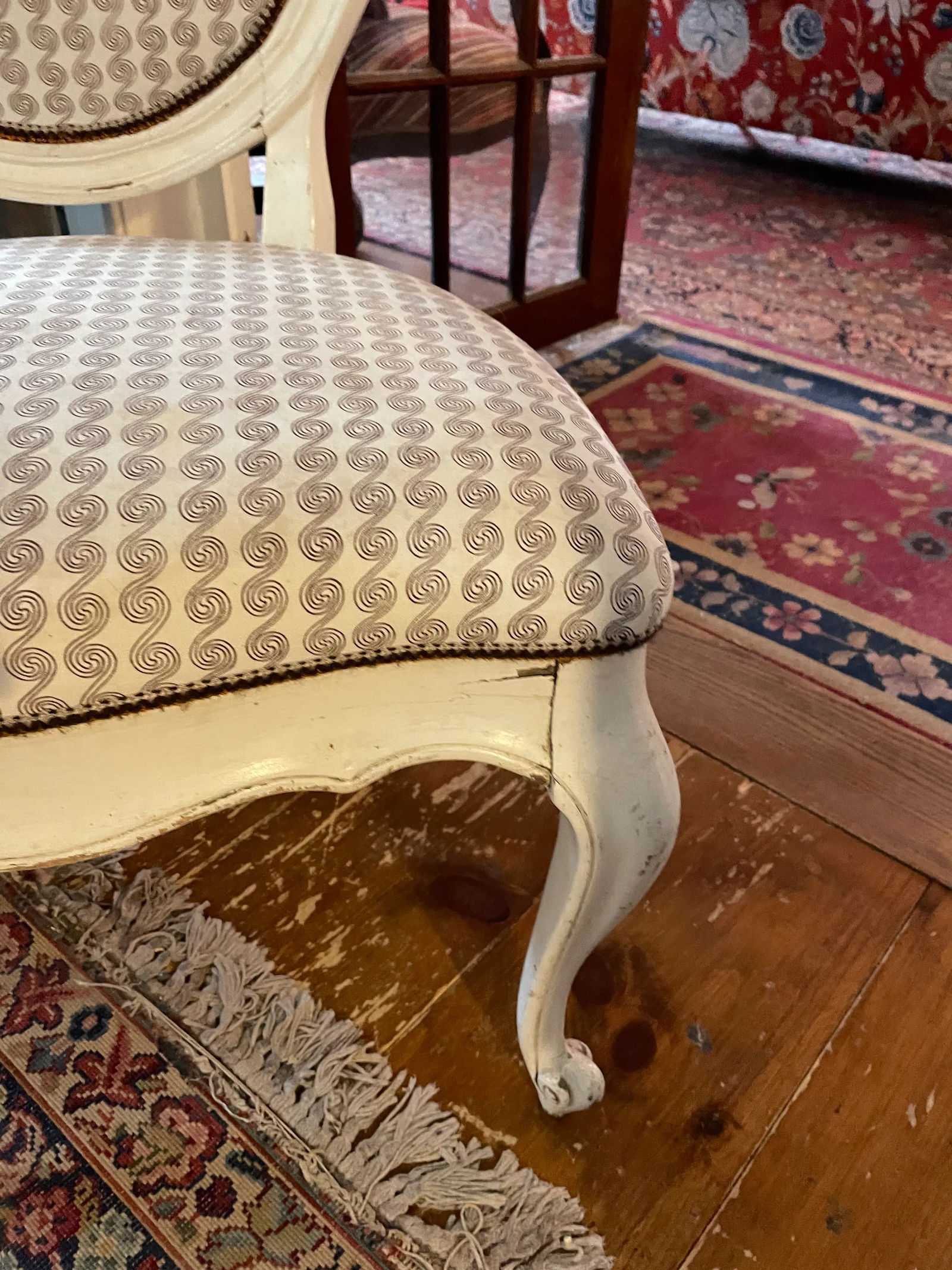 Pair of 20th Century Italian Revival Venetian Occasional Chairs - 4