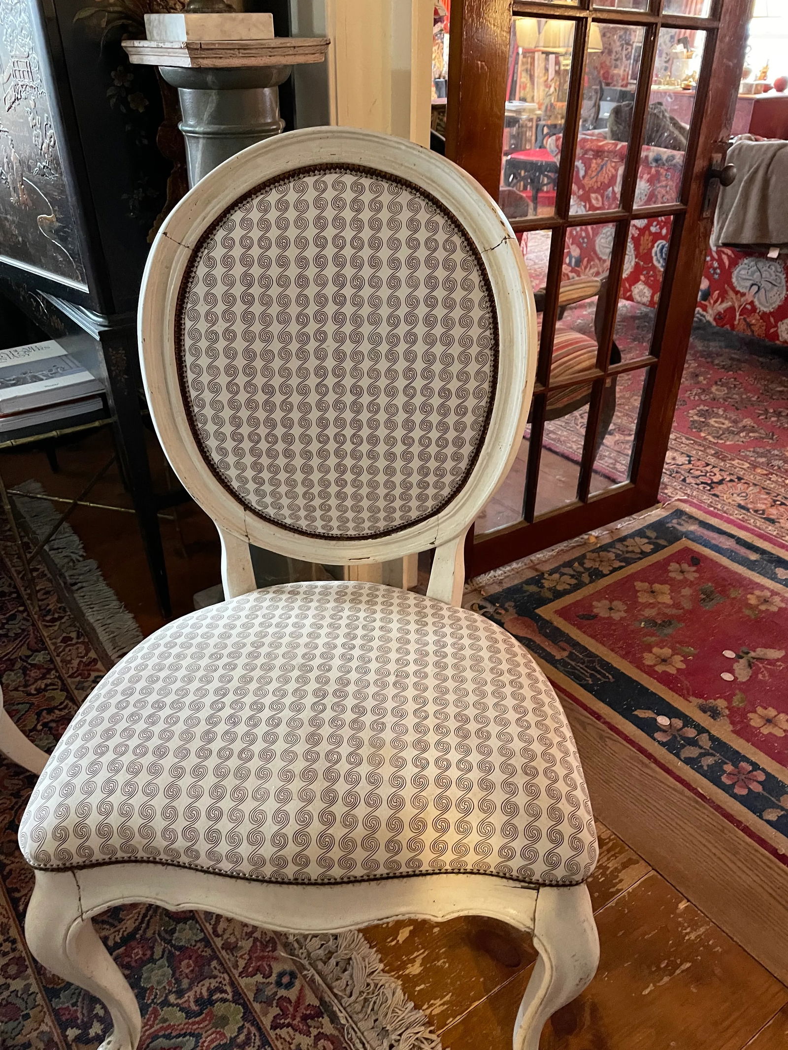 Pair of 20th Century Italian Revival Venetian Occasional Chairs - 6