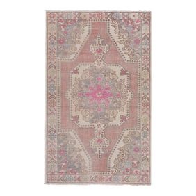 1960s Vintage Faded Turkish Kemerhisar Rug 4'7'' X 7'5''