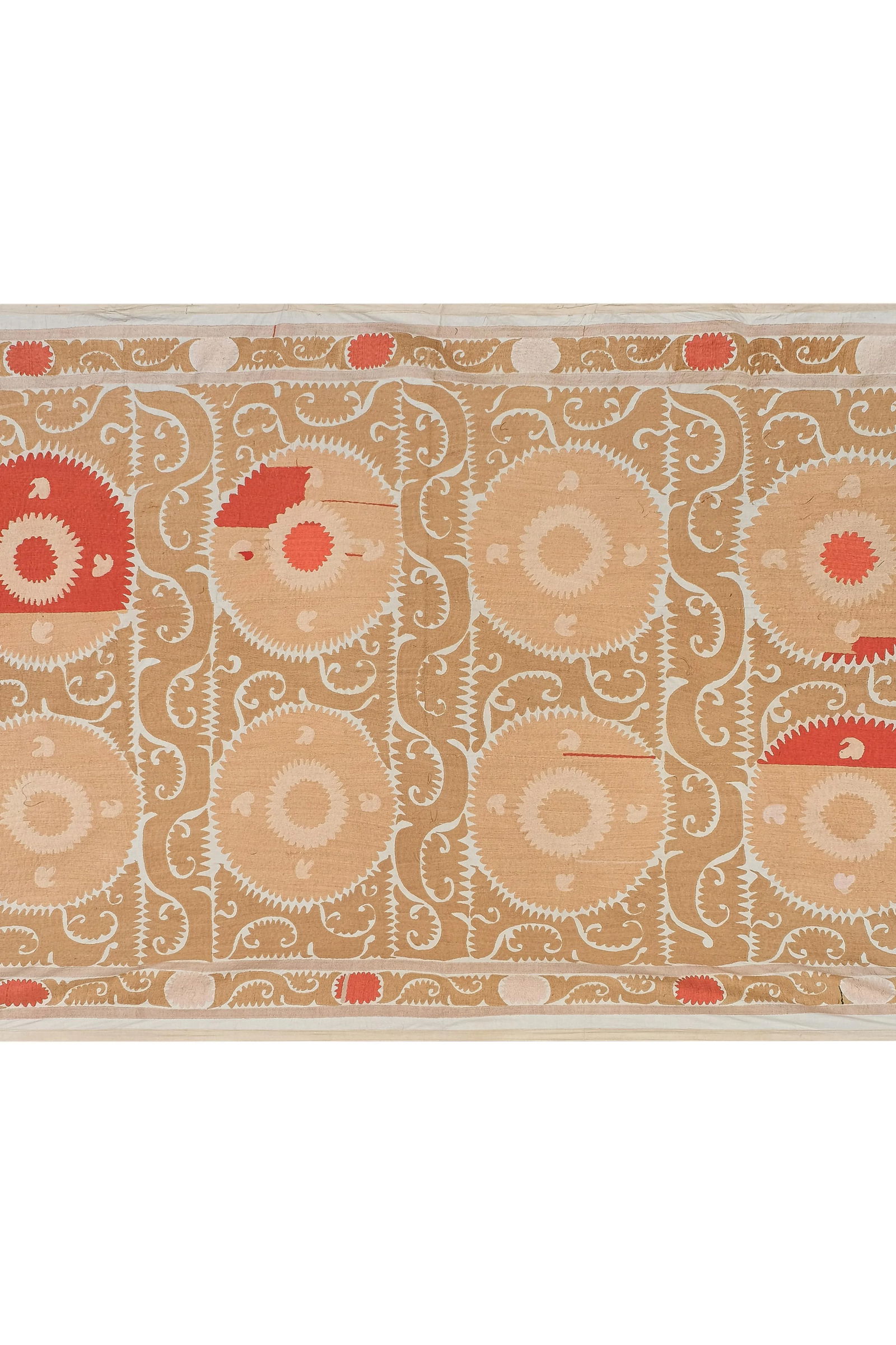 1960s Suzani Wall Hanging Decor With Pastel Colors - 4