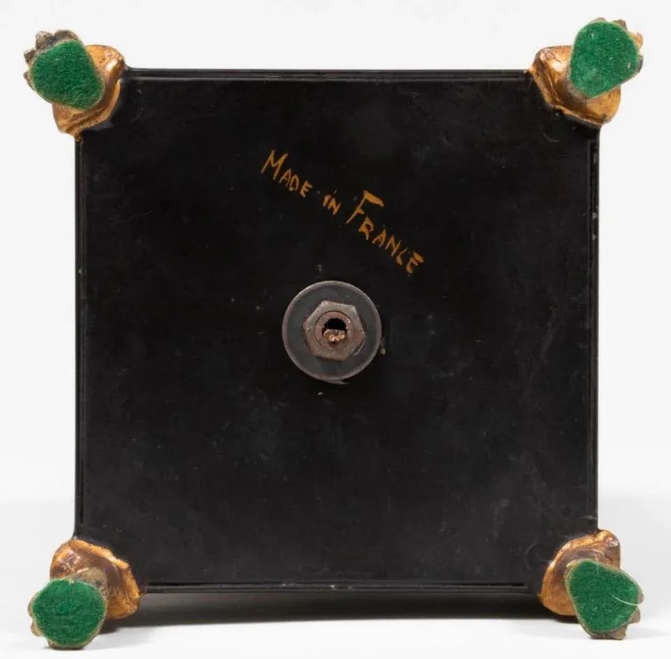 Early 20th Century Neoclassical Empire Style Black and Gold French Table Lamp - 6