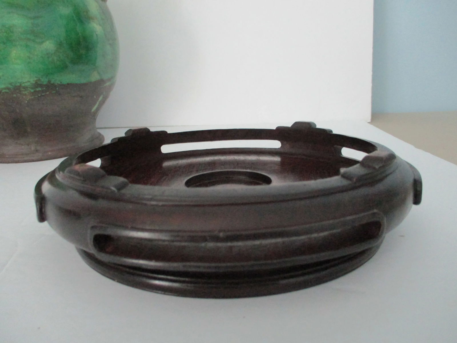 Italian Green Glazed Dragon Spout Pot on Hongmu Wooden Stand - 6