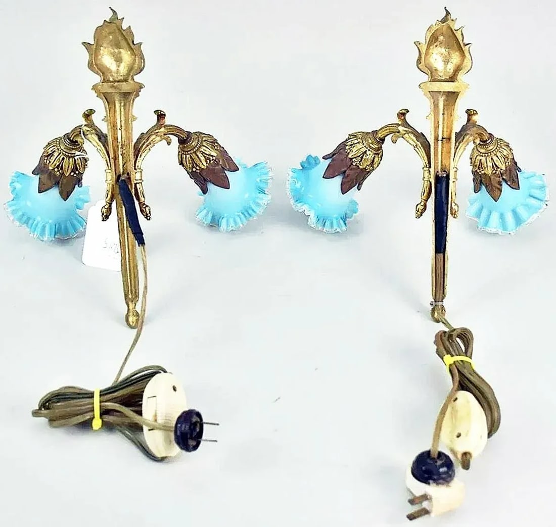 Early 20th Century French Louis XVI Style Wall Lamp Sconces, a Pair - 6
