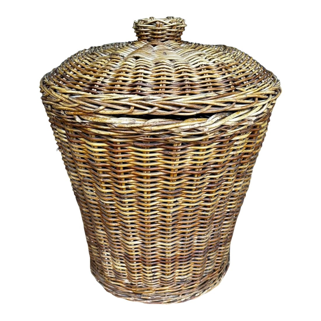 Rustic European Wicker Basket W/Lid (1 of 8)