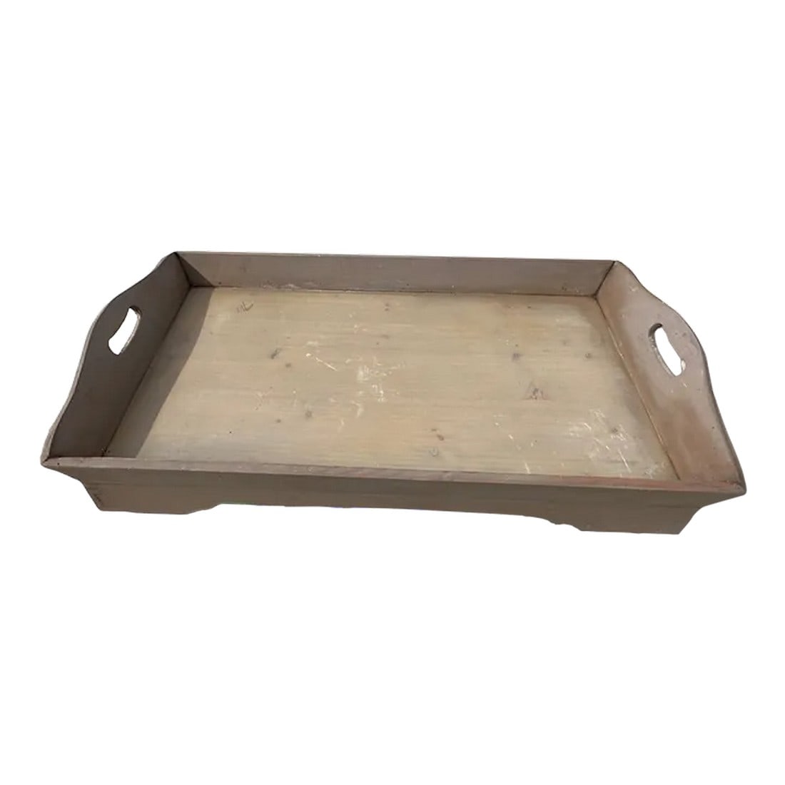 Farmhouse Chic Gray Wood Serving Tray: Farmhouse Chic Gray Wood Serving Tray, perfect for display on the kitchen island or table with flowers, candles etc. Great for bbq's. 31in w x 18in d x 6in h Make sure to follow me, I have flash sales